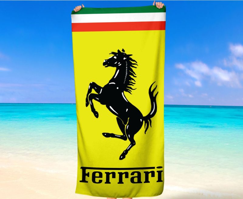 Плажна кърпа лого Ferrari